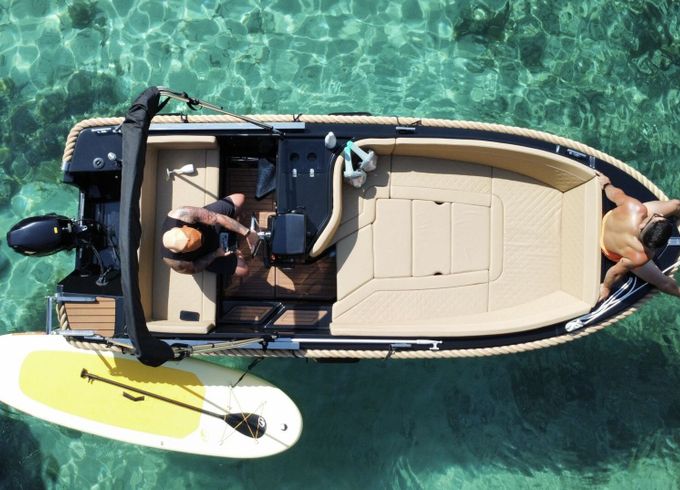Boat without licence  SILVER YACHT 525 PREMIUM 15hp
