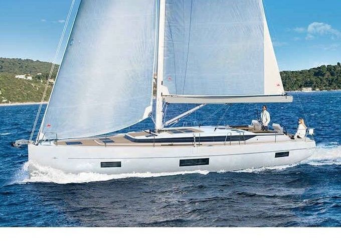 Sailboat BAVARIA C45 13.98m