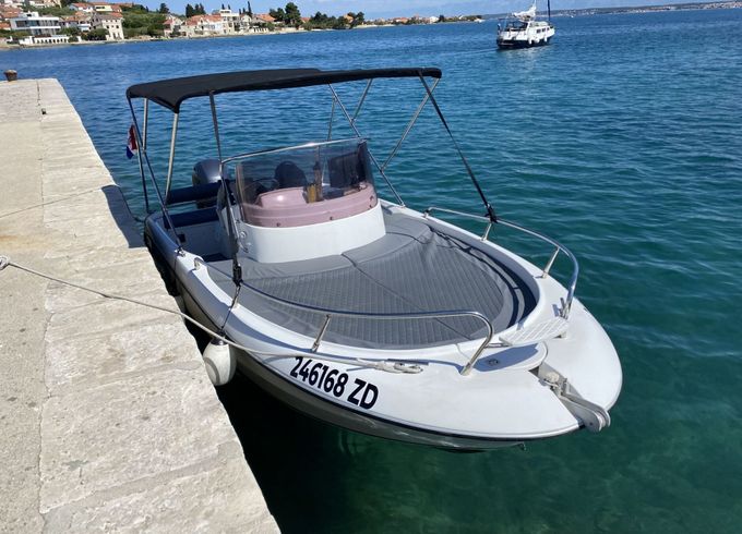 Motorboat Inmark Fisher 20 150hp