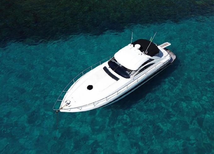Motorboat Pershing 45 1220hp