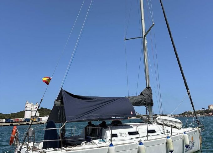 Sailboat Beneteau First 36.7 10.68m