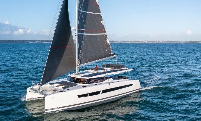 Catamaran AURA 51 15m