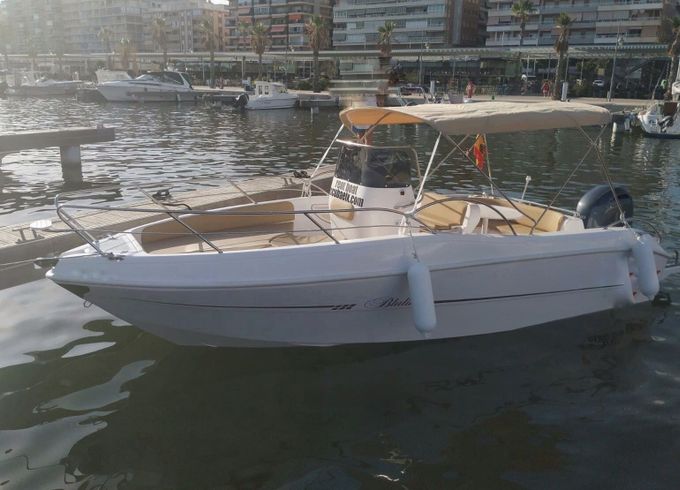 Motorboat BLULINE 21 OPEN 150hp