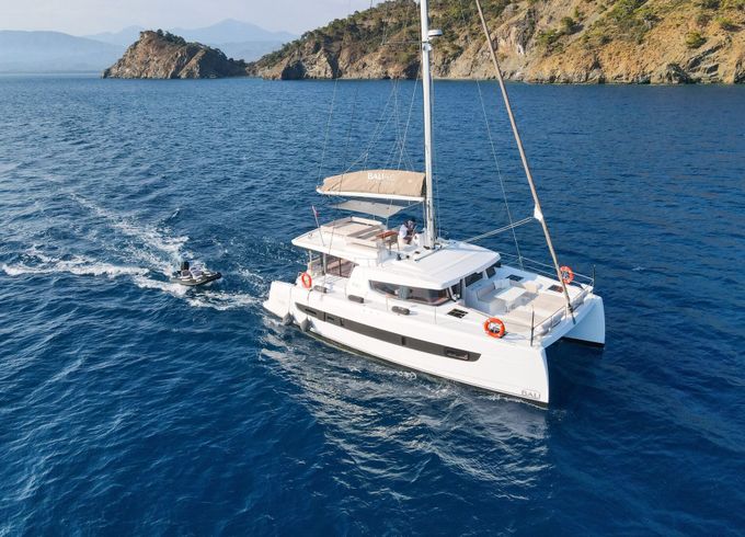 Catamaran Bali - Catana 4.6 Catamaran 14.5m