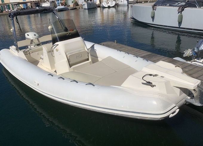 RIB Nuova Jolly 700XL