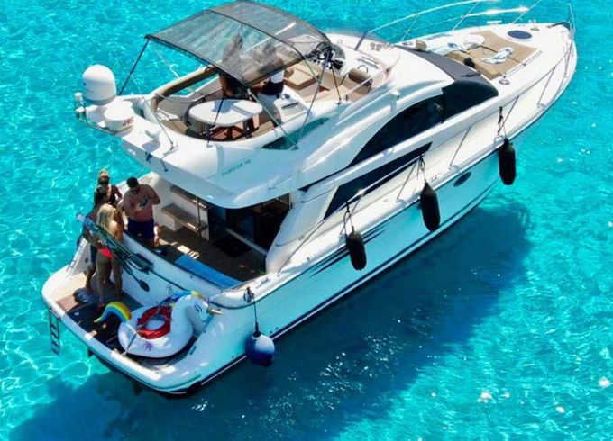 Motor yacht Fairline Fly bridge 43ft 900hp