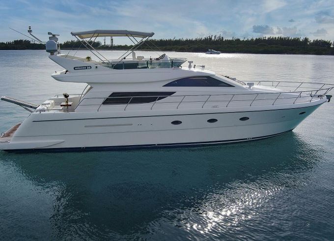 Motor yacht UNIESSE Marine UNIESSE 55 FLY 1600hp