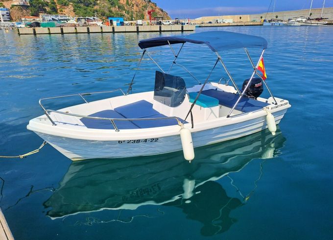 Boat without licence  Astilleros de Castellón Estable 415 15hp