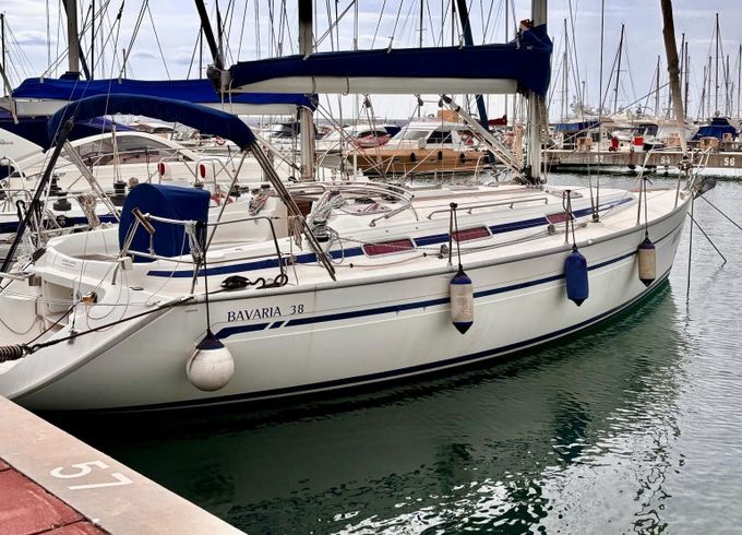 Sailboat Bavaria Bavaria 38 12m