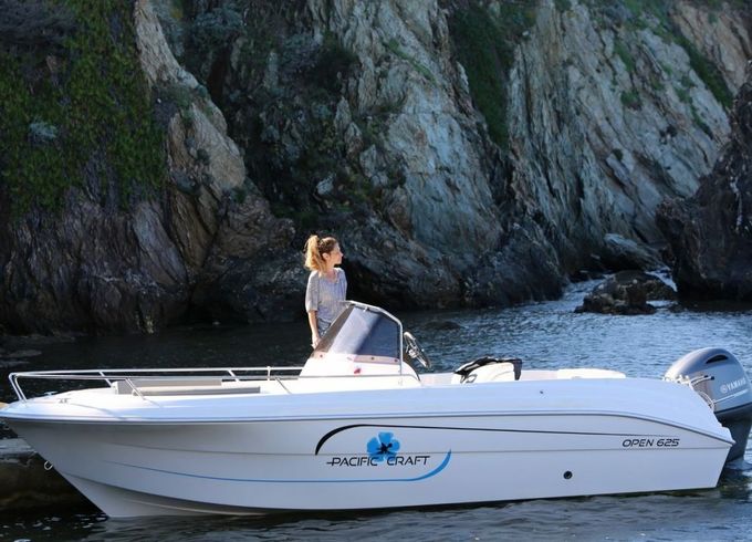 Motorboat Pacific Craft 625 115hp