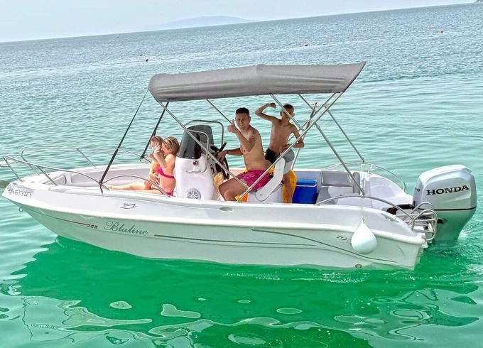 Motorboat BluLine 19Ft Open 100hp