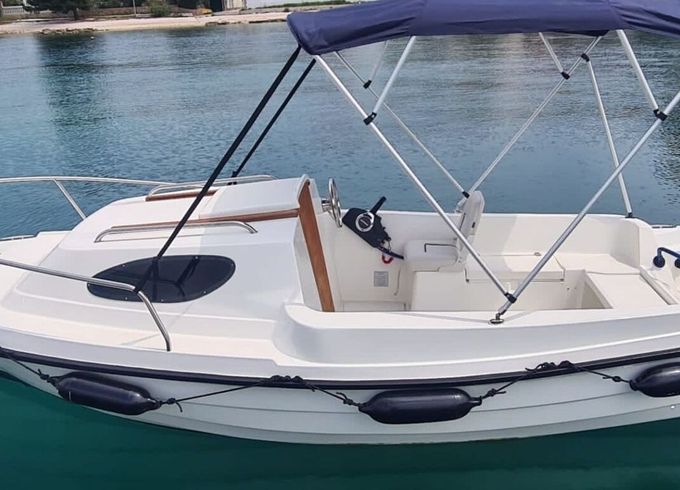 Motorboat Mlaka Sport Pasara Adria 500 20hp