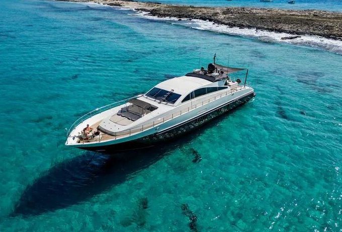 Motor yacht Leopard 90 4000hp