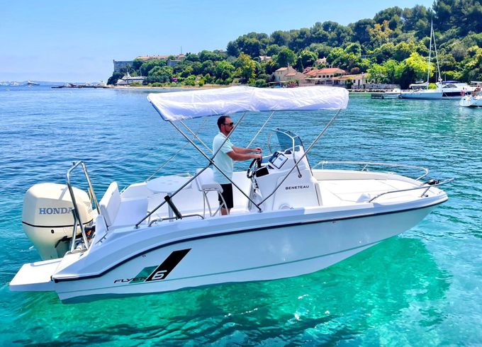 Motorboat Beneteau Flyer 6 Spacedeck 150hp