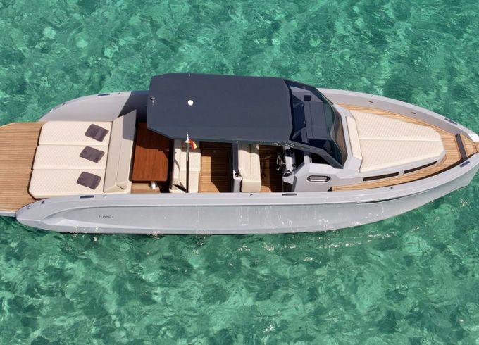 Motorboat Rand Escape 30 430hp
