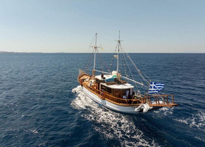 Gulet TRADITIONAL WOODEN 1948 25m