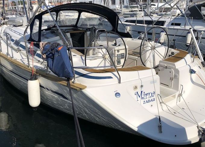 Sailboat BAVARIA 44 13.95m