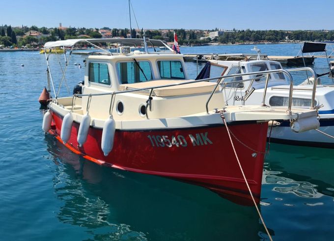 Motorboat Leidi Leidi 600 150hp