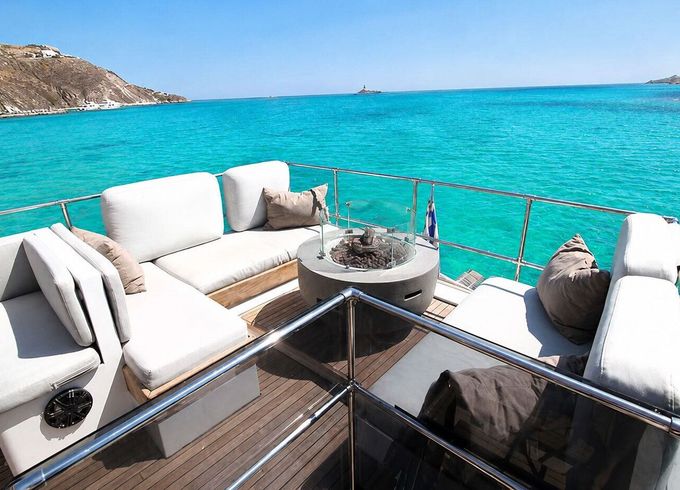 Motor yacht Maiora 70ft Custom Designed 1350hp