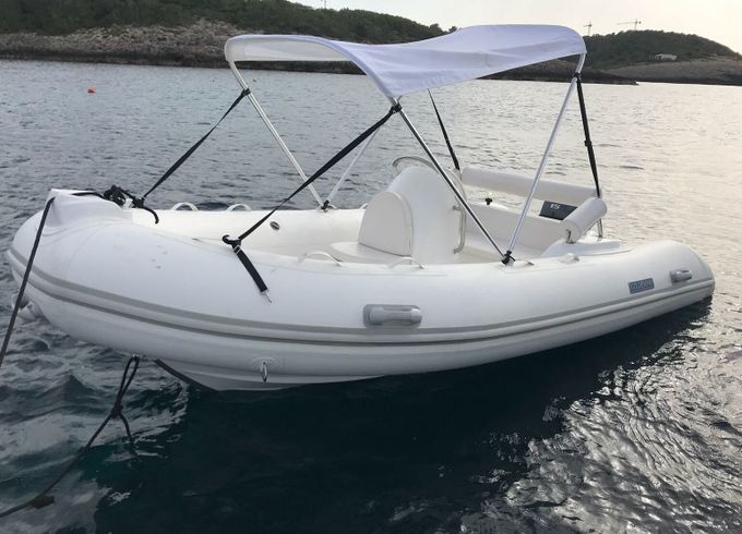 Boat without licence  Goldenchip Venus 4,20 15hp