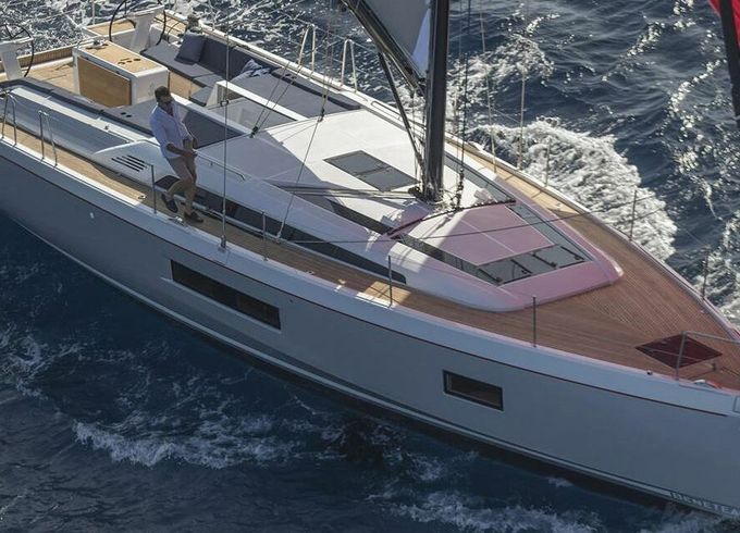 Sailboat Beneteau Oceanis 51.1 15.94m