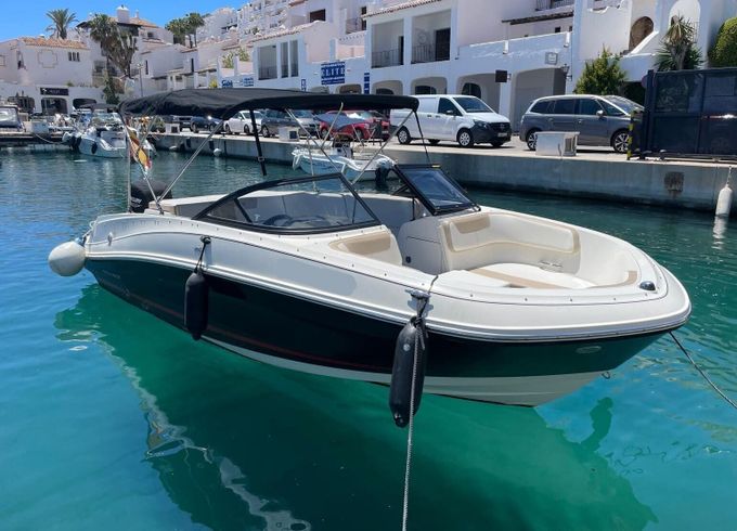 Motorboat Bayliner Vr5 150hp
