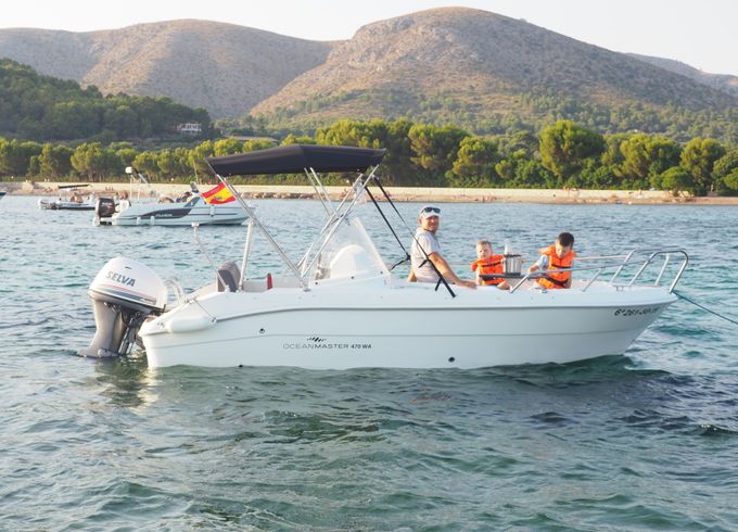 Motorboat OceanMaster 470 40hp
