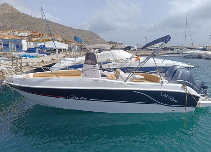 Motorboat Bluline 21 Open 200hp