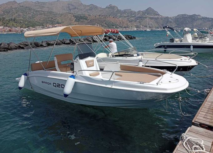 Boat without licence  Q-BARQA Q-20 40hp