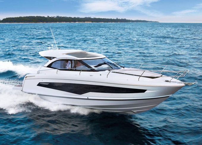 Motorboat Jeanneau Leader 36 540hp