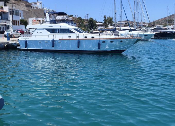 Motor yacht Camuffo 50 fb 1160hp