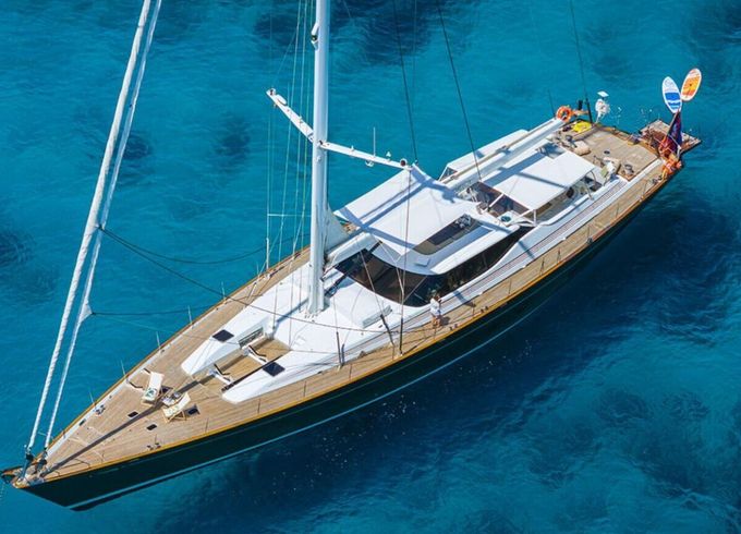 Sailing yacht Dubois Cutter 36.83m