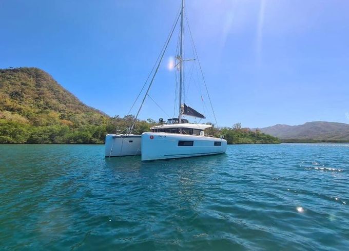Catamaran Lagoon Lagoon 40 12m