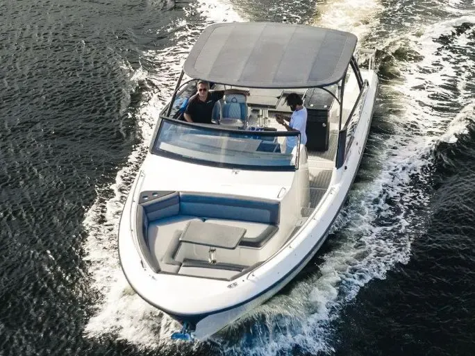 37ft Greenline Yacht In Fort Lauderdale