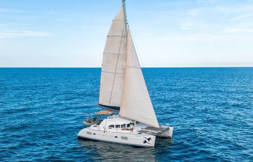 lagoon 380