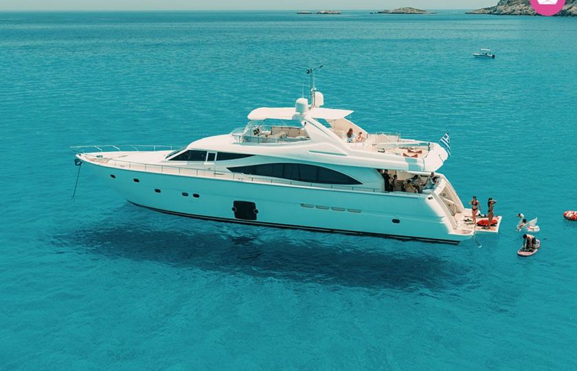ferretti 830