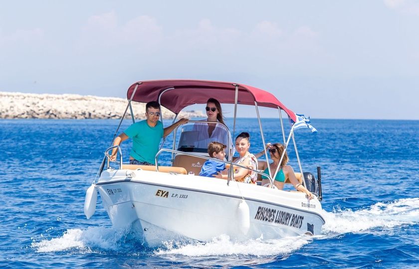 boat “eleni” karel paxos