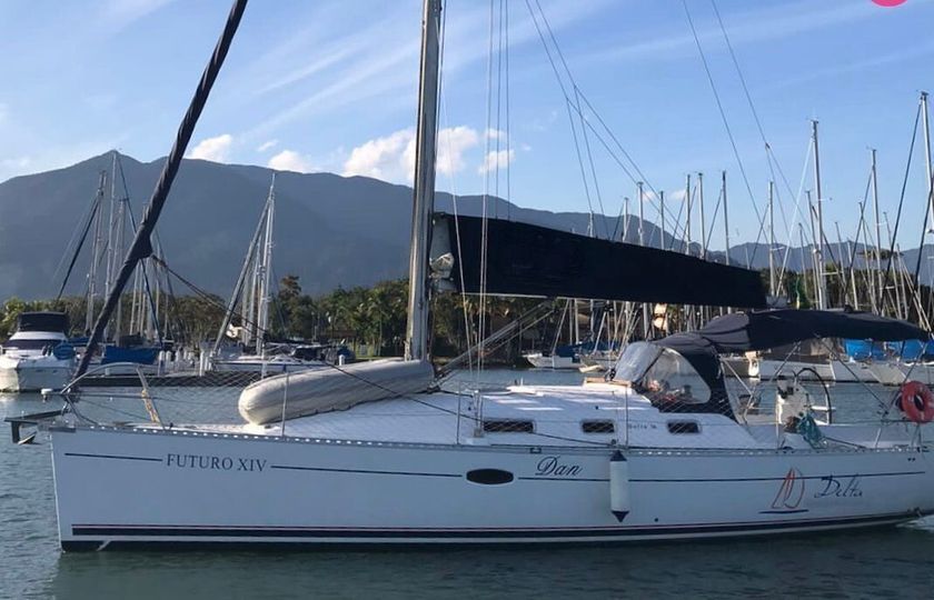 delta yacht charter delta 36