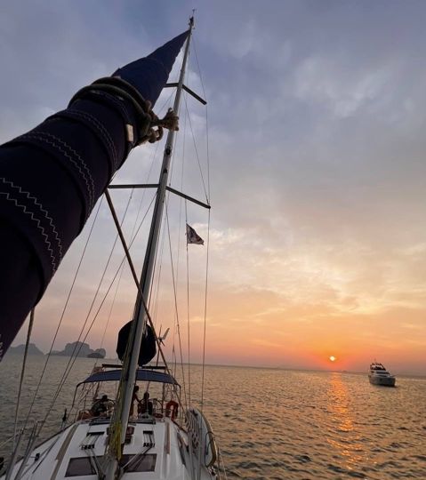 Oceanis 43 "Winds of Change"