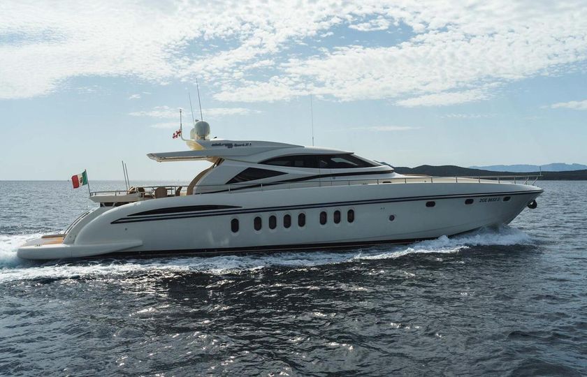 Motor yacht Alalunga Sport 85x 4800hp