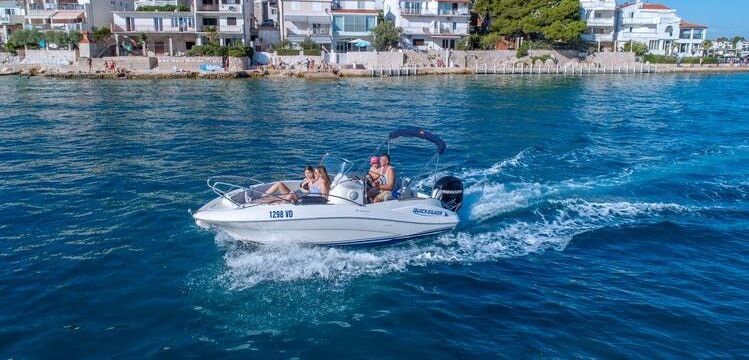 Motorboat Quicksilver Quicksilver 555 Commander 115hp