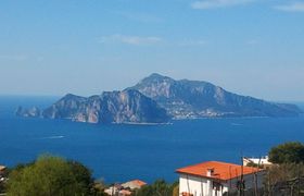 Capri port