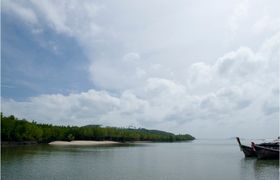 Rungrawee Pier port