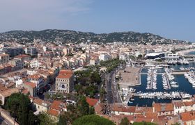Cannes port