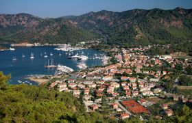 Göcek port