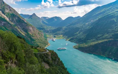Discover the Magic of Yachting in the Norwegian Fjords